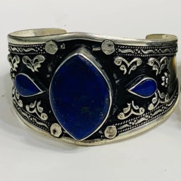 Single Vintage Kuchi Cuff Bracelet: Handmade Tribal Stone Statement Jewelry - Picture 2 of 6